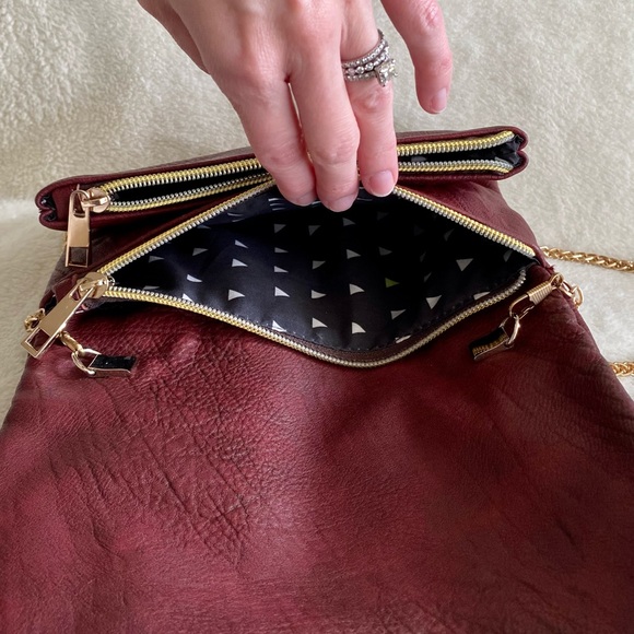 Kimchi Blue Burgundy Purse - Picture 6 of 7